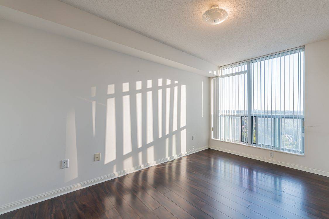 Toronto C07, ON M2N 6Z6,23 Lorraine DR #1608
