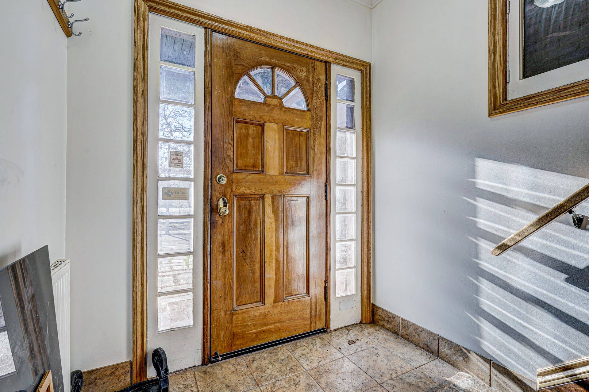 Toronto C03, ON M4R 1E6,98 Roselawn AVE ##Main