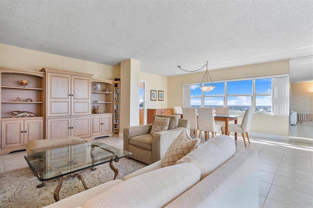 Fort Lauderdale, FL 33308,3400 Galt Ocean Dr #1709S