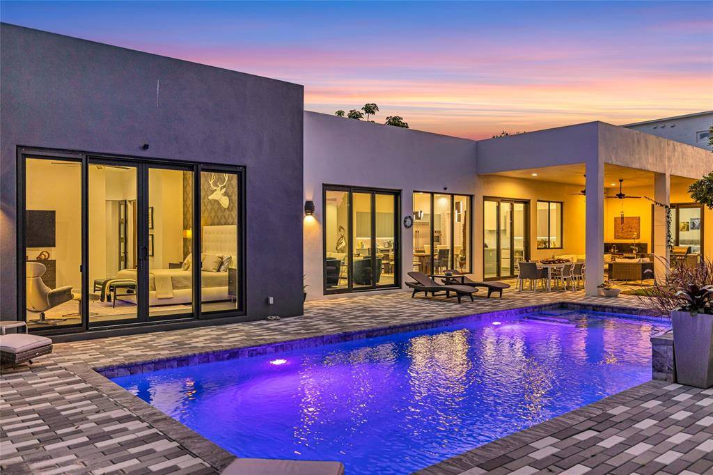 Wilton Manors, FL 33305,419 NE 22nd Street