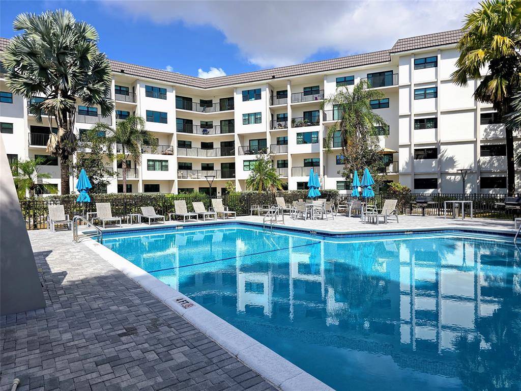 Fort Lauderdale, FL 33315,1000 River Reach Dr #120