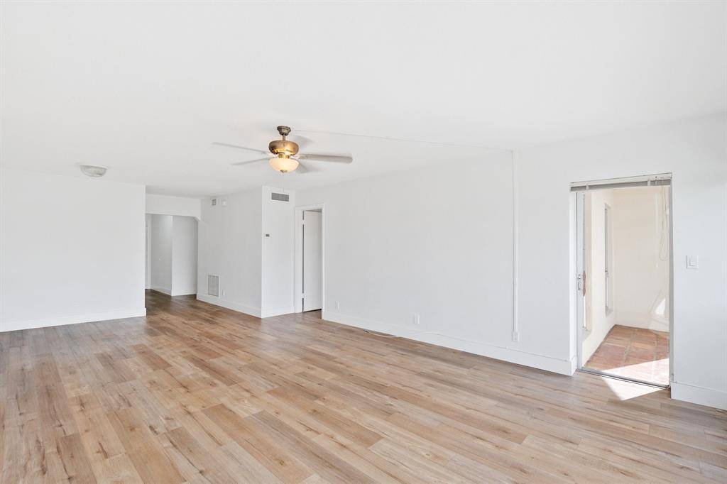 Fort Lauderdale, FL 33301,1201 SE 2nd Ct #111