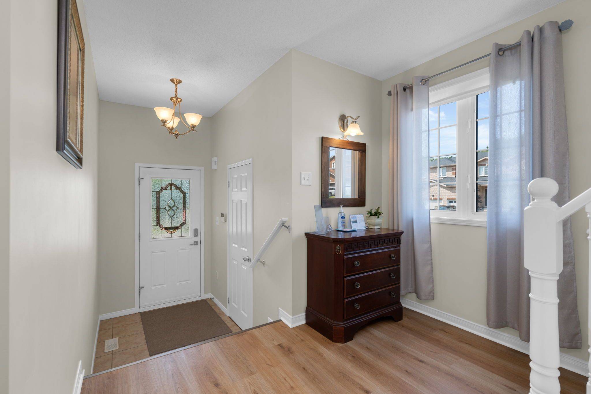 Midland, ON L4R 0A1,105 Southwinds CRES