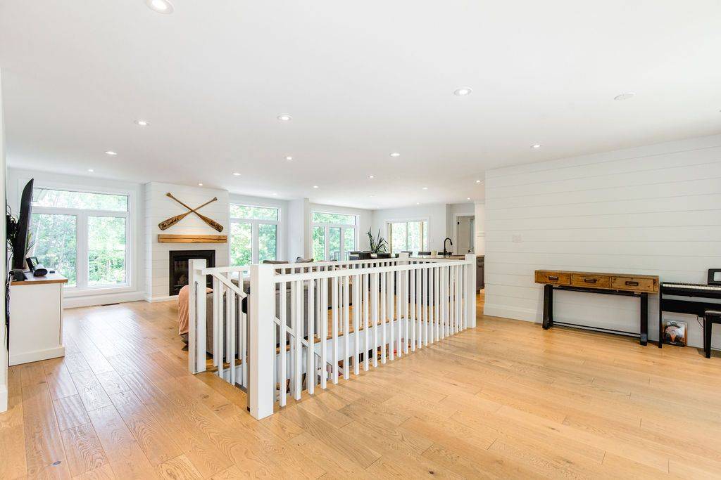 Springwater, ON L4M 6L9,37 Paddy Dunns CIR