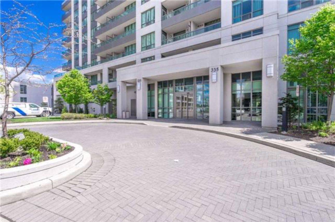 Mississauga, ON L5B 0C8,335 Rathburn RD W #208