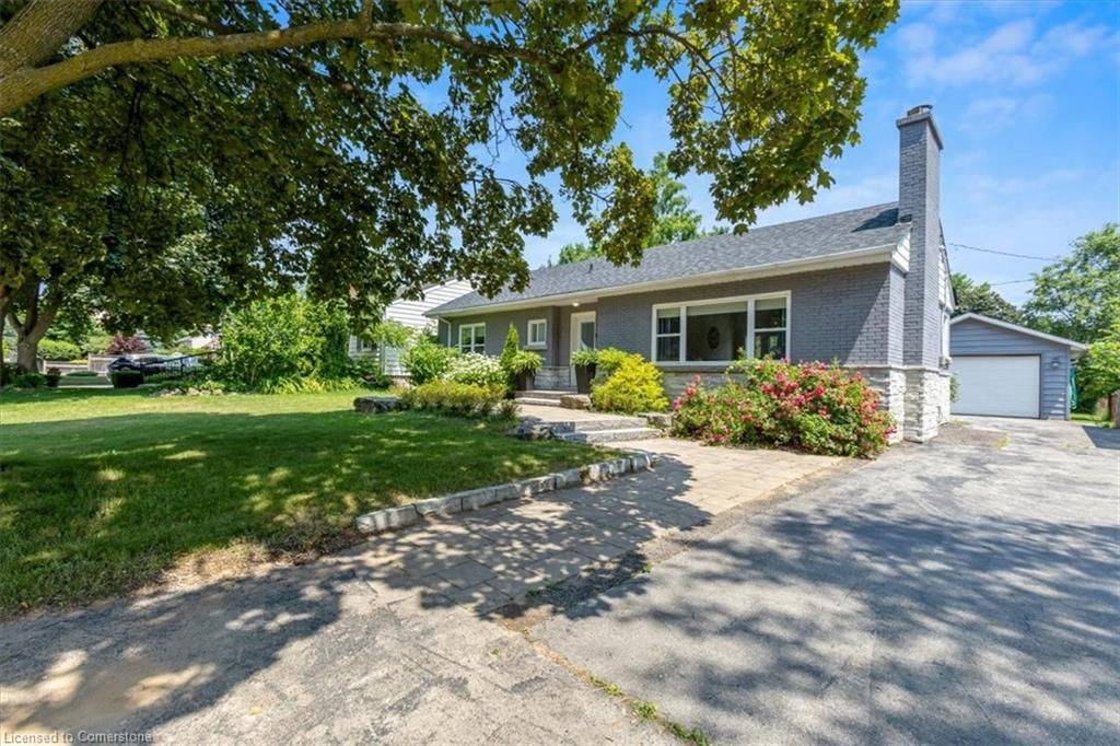 Burlington, ON L7T 3J1,965 KINGSWAY DR
