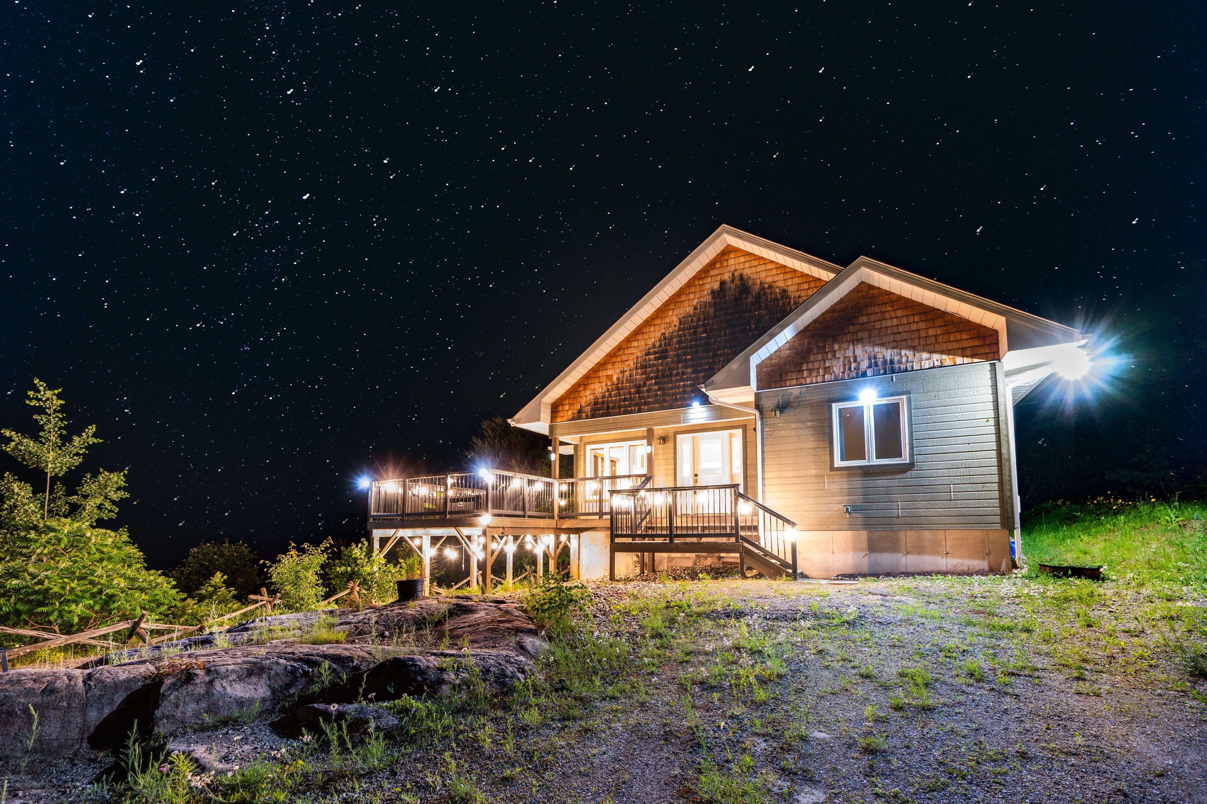 2092 Beach RD, Frontenac, ON K0H 2M0
