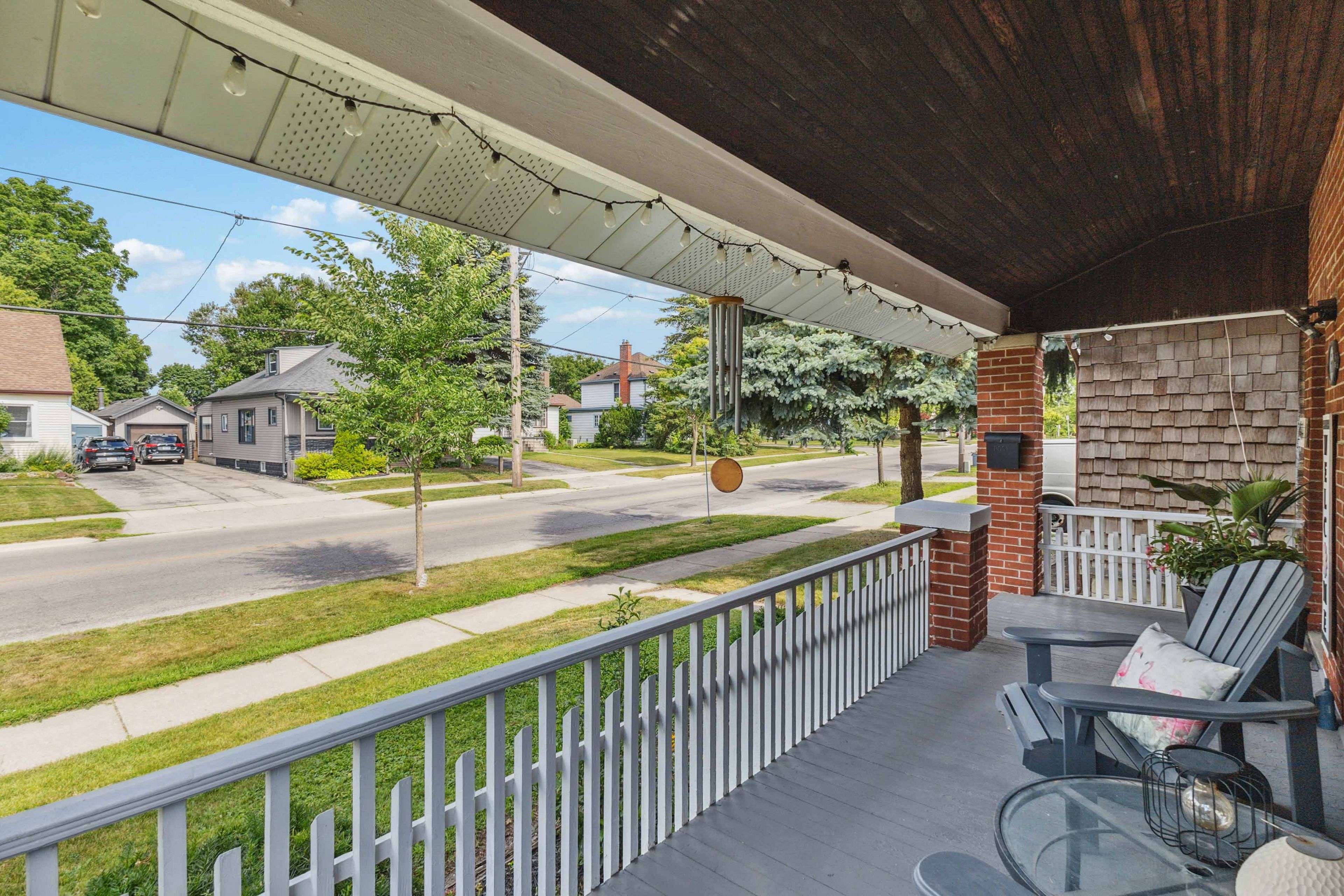 London East, ON N5W 1H3,569 Hale ST