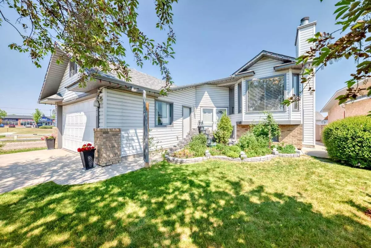 Calgary, AB T3K 3Y2,68 Harvest Oak WAY Northeast