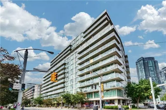 Toronto C01, ON M5V 3N2,650 Queens Quay W #305