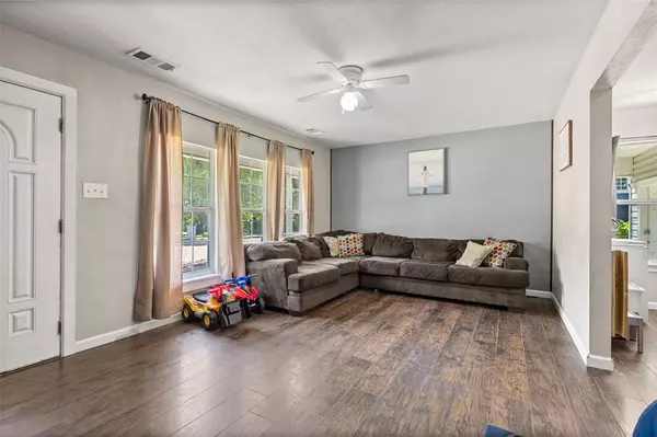Denison, TX 75020,1221 W Crawford Street