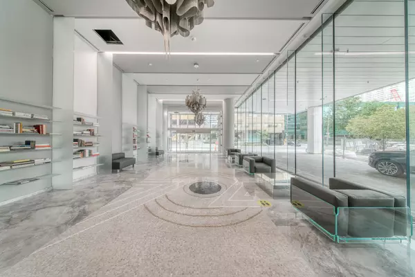 Toronto C10, ON M4S 0B1,5 Soudan AVE #2501