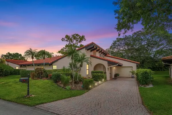 Fort Lauderdale, FL 33321,8104 Pine Cir #8104