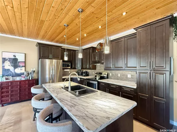 Candle Lake, SK S0J 3E0,3 White Poplar CRESCENT