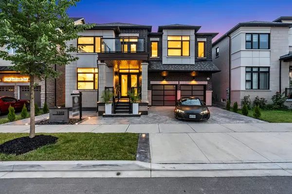 3302 Rattlesnake PATH, Oakville, ON L6M 5K4
