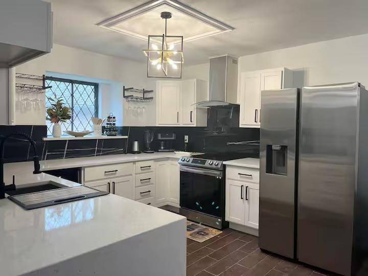 Garland, TX 75040,613 Glenview Circle