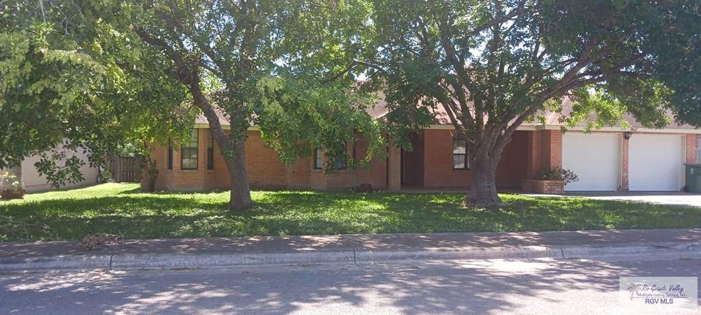 Brownsville, TX 78520,967 QUAIL HOLLOW DR.