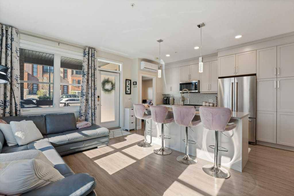 80 Greenbriar PL Northwest #1102, Calgary, AB T3B 6J4