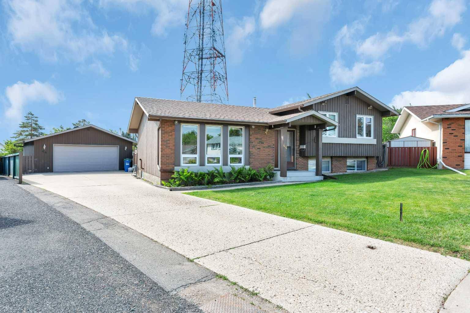 Red Deer, AB T4N 6C4,44 Harvey Close