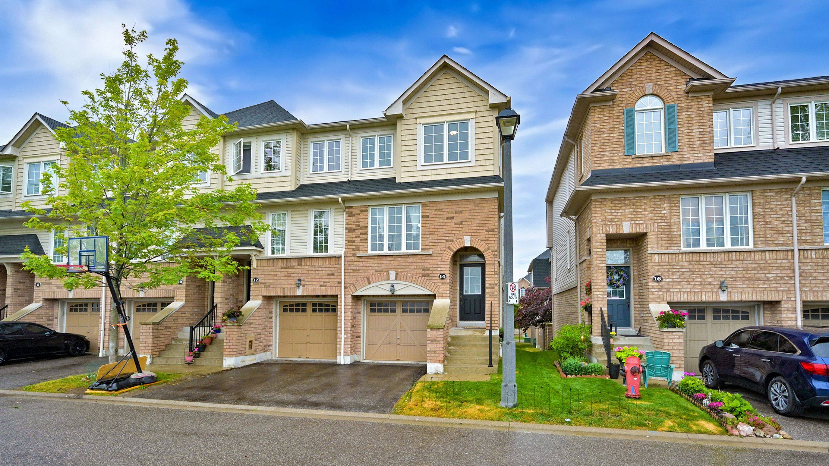 Ajax, ON L1T 0H1,14 Lavan LN #63