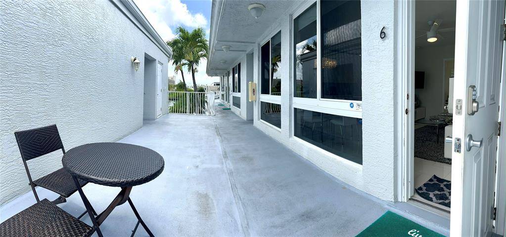 Pompano Beach, FL 33062,1705 N Riverside Dr #6