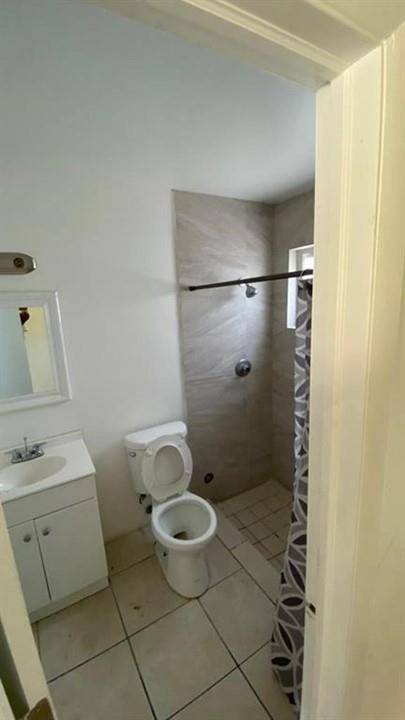 Fort Lauderdale, FL 33311,1132 NW 5th Ct #3
