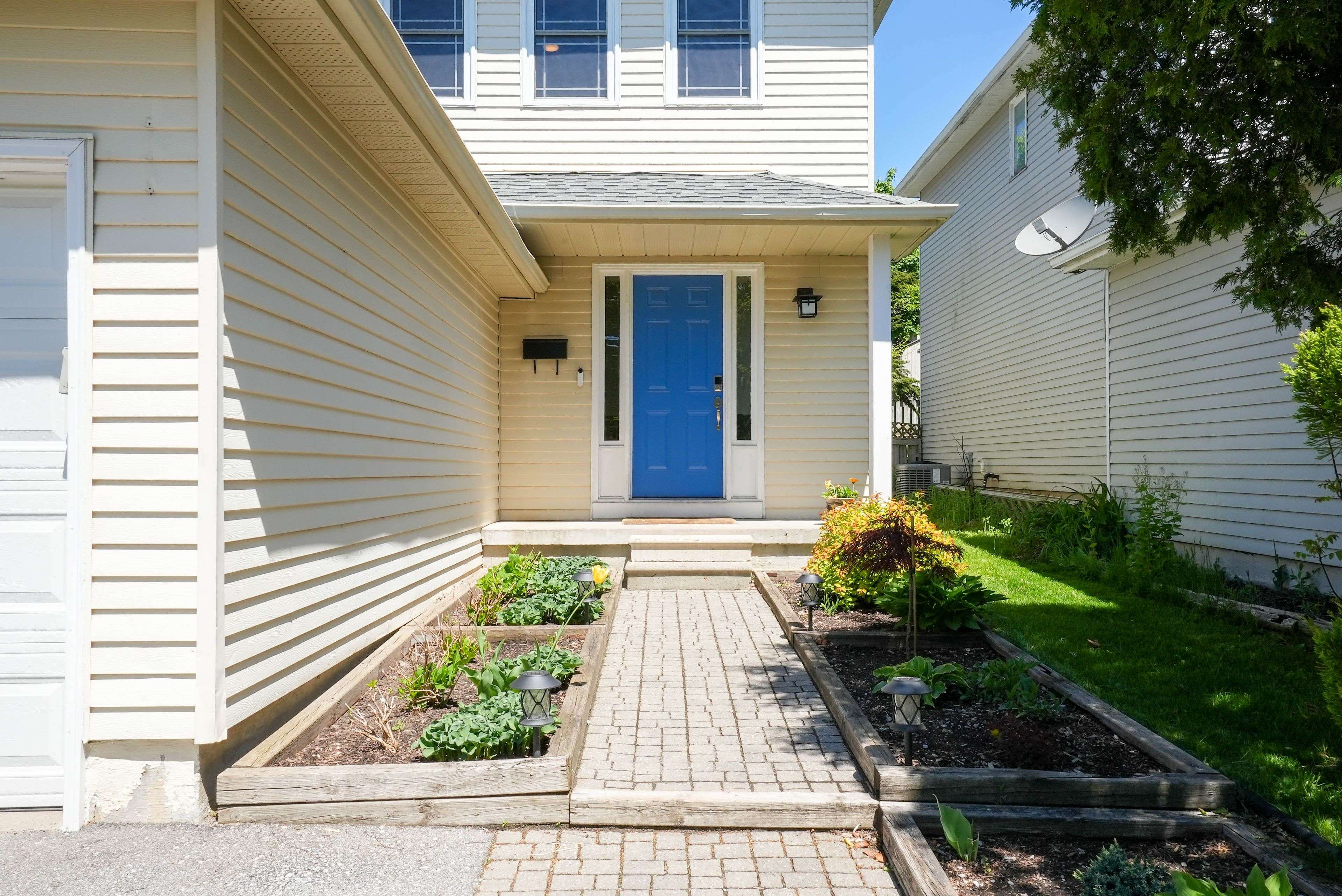 Barrie, ON L4N 6V4,52 Patton RD