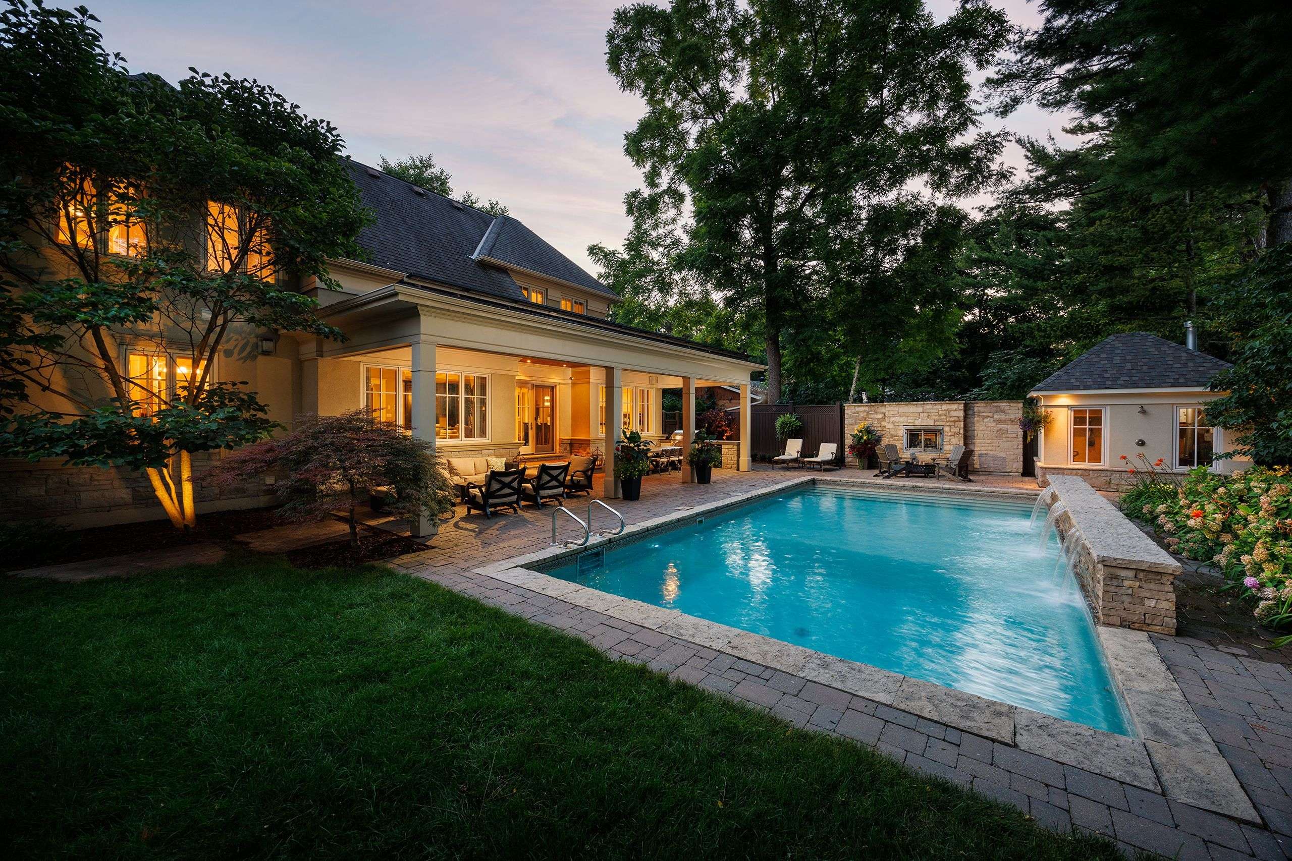 Oakville, ON L6J 4Y5,267 Eastcourt RD