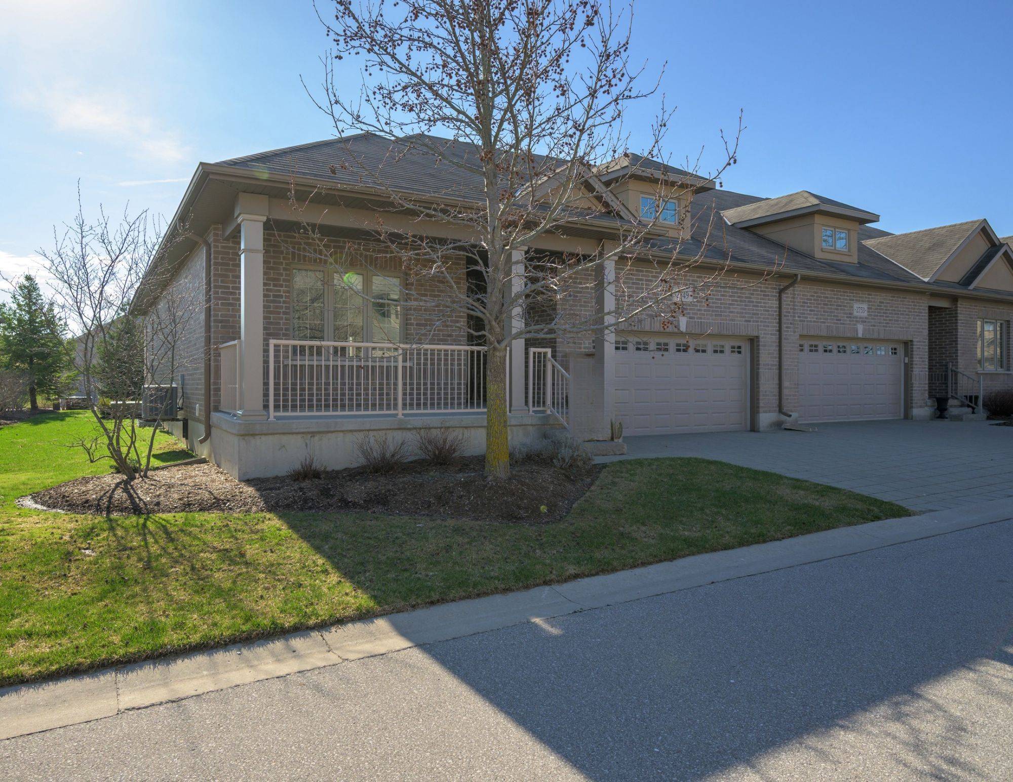 London South, ON N6K 5R4,2749 Sandra Post LN