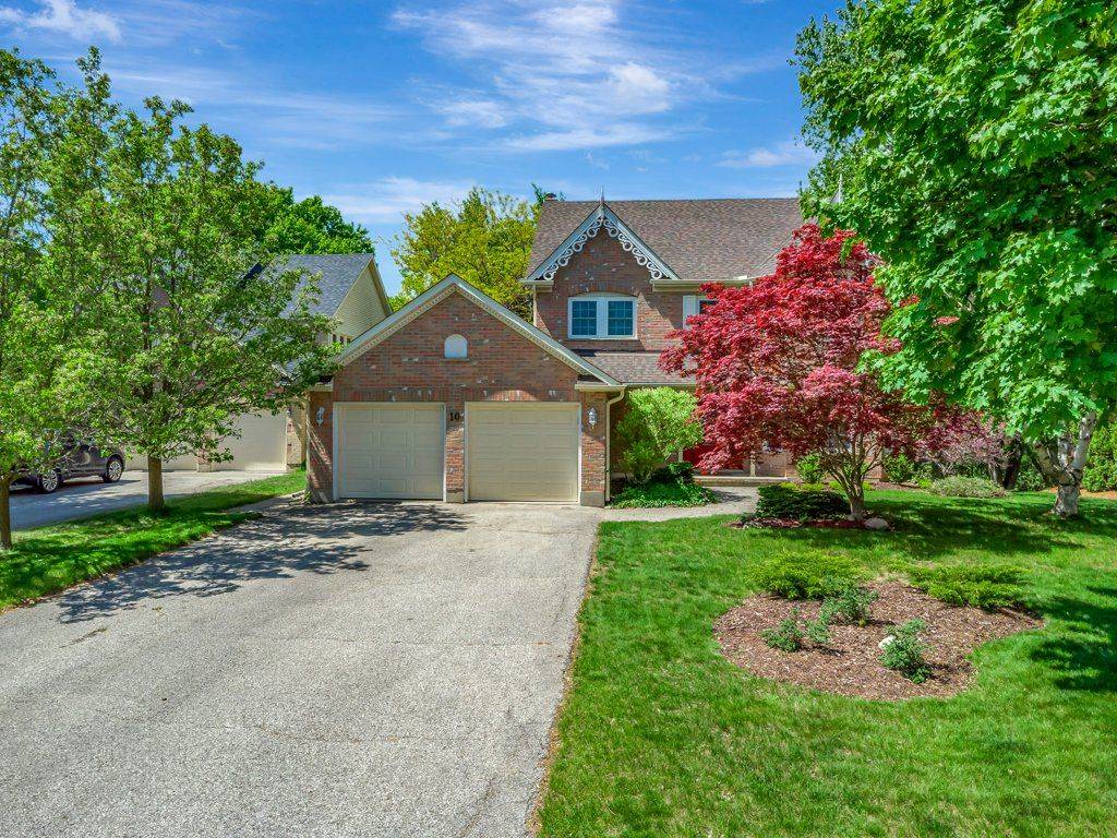 Kitchener, ON N2P 2A7,10 Huntingwood CT