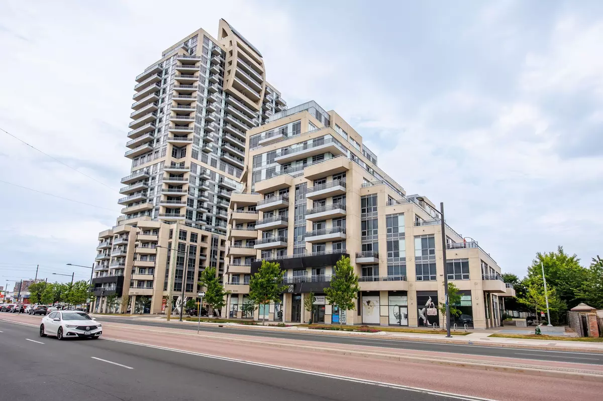 Richmond Hill, ON L4C 6Z2,9201 Yonge ST #807
