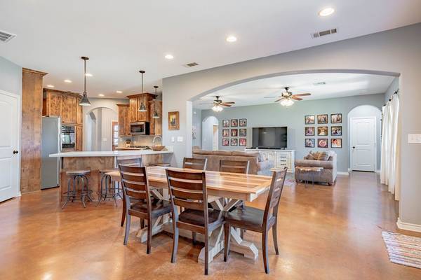 3597 Pedernales, Athens, TX 75752