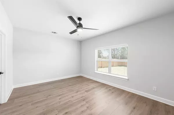 Hutchins, TX 75141,332 Live Oak Lane