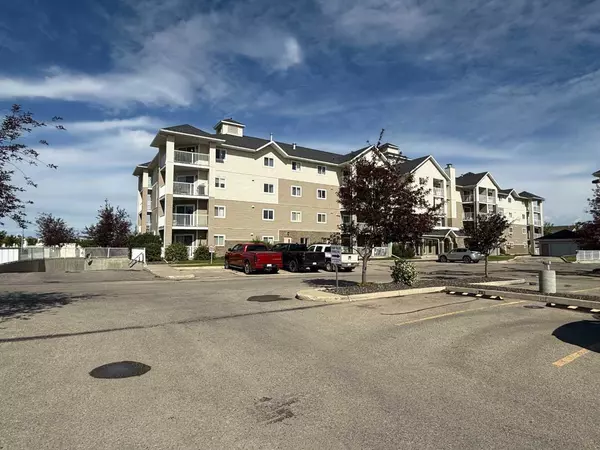 11240 104 AVE #208, Grande Prairie, AB T8V 0P3