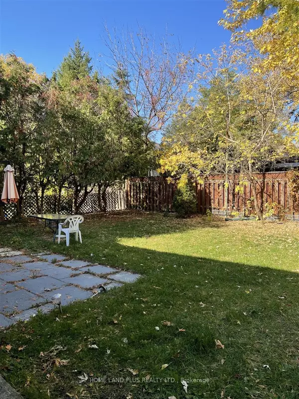 Toronto C07, ON M2M 1L6,122 Goulding AVE #Bsmt
