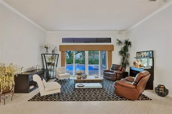 Coral Springs, FL 33067,4493 NW 67th Ave