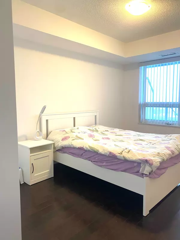 Markham, ON L3R 5C1,1 Uptown DR #1001