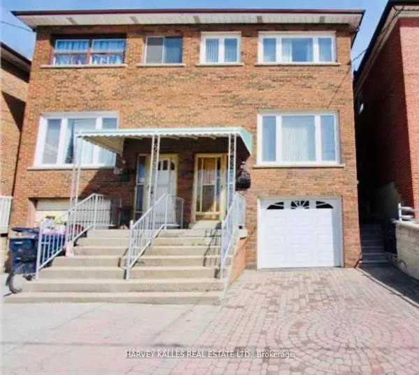 1538 Davenport RD #Main, Toronto W03, ON M6H 2J1