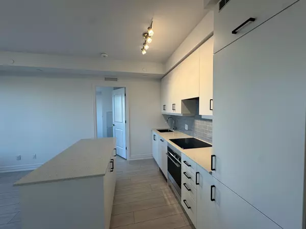 Mississauga, ON L5B 0N6,30 Elm DR W #1204