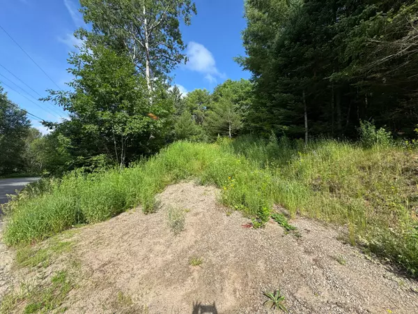 178 Gaebel RD, Bancroft, ON K0L 1C0