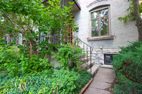 343 Somerset ST E, Lower Town - Sandy Hill, ON K1N 6W6