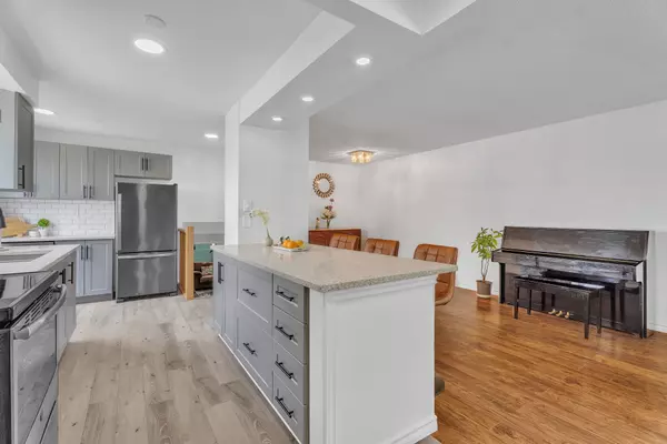 London South, ON N6E 2S2,831 Jalna BLVD