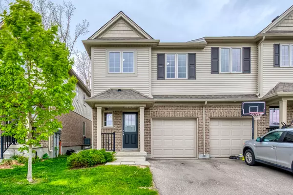 50 Pinnacle DR #23, Kitchener, ON N2P 0H8