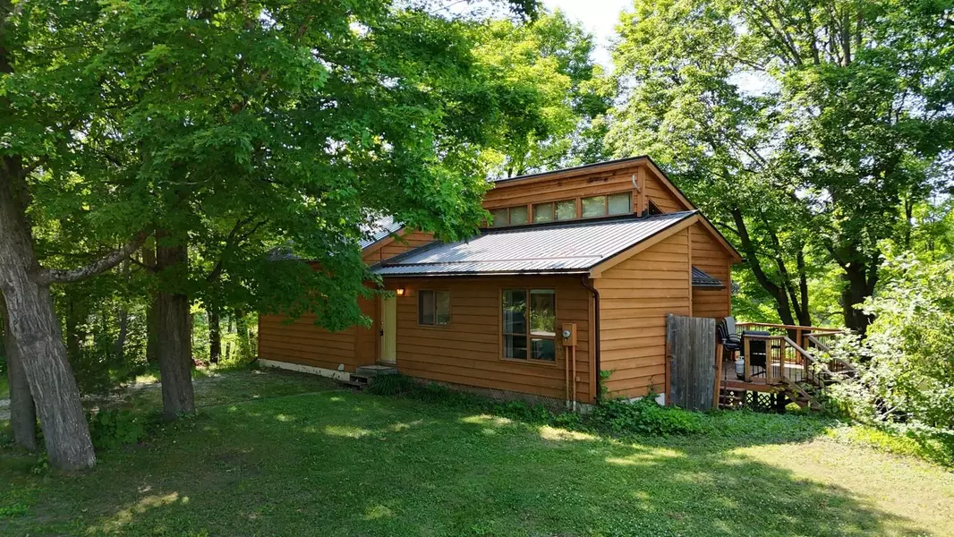 240 Cole RD, Havelock-belmont-methuen, ON K0L 1Z0