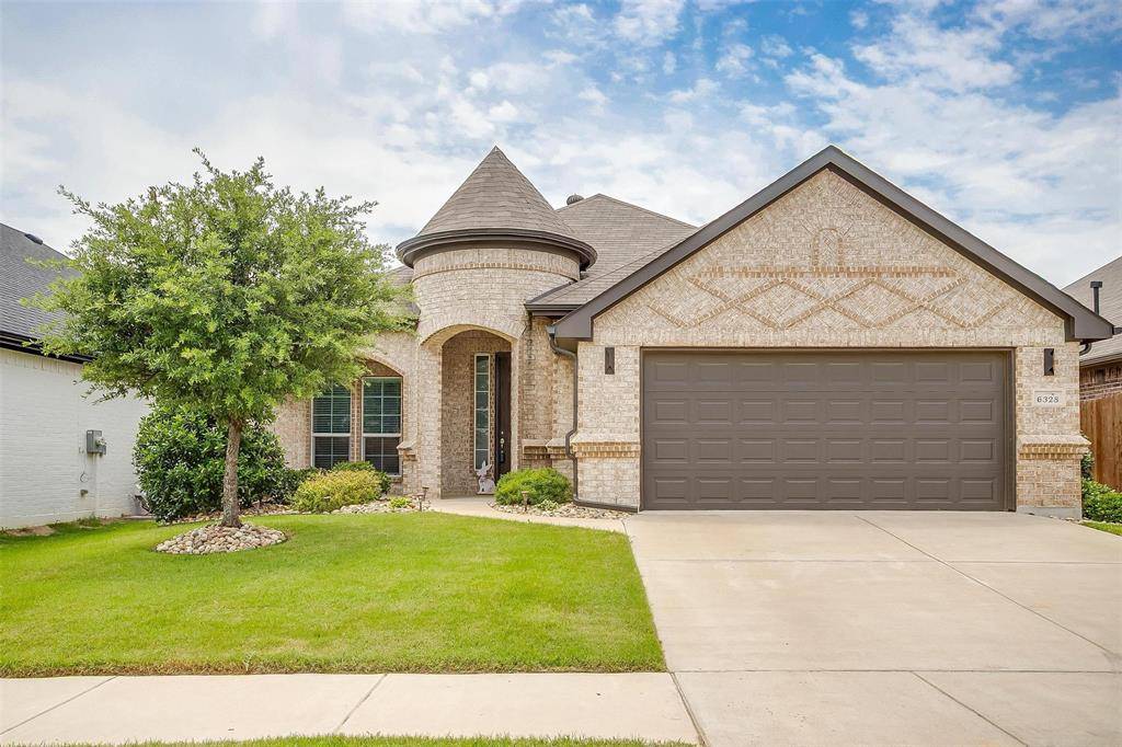 Fort Worth, TX 76179,6328 Red Cliff Drive