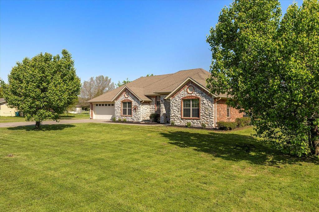 Greenville, TX 75402,2186 County Road 3305