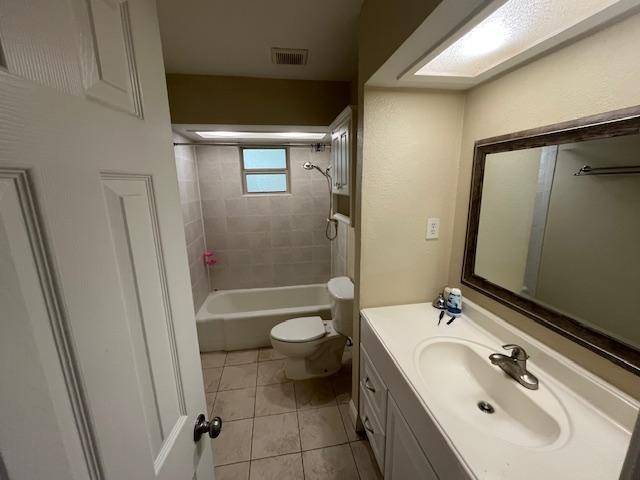 Bedford, TX 76022,188 Oakhurst Drive