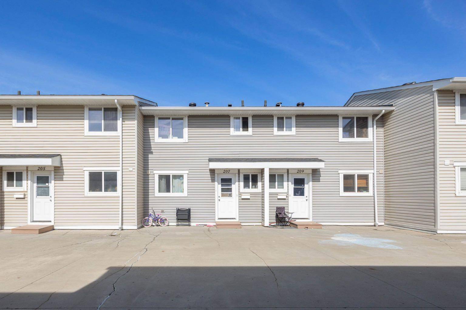 600 Signal RD #207, Fort Mcmurray, AB T9H 4S6