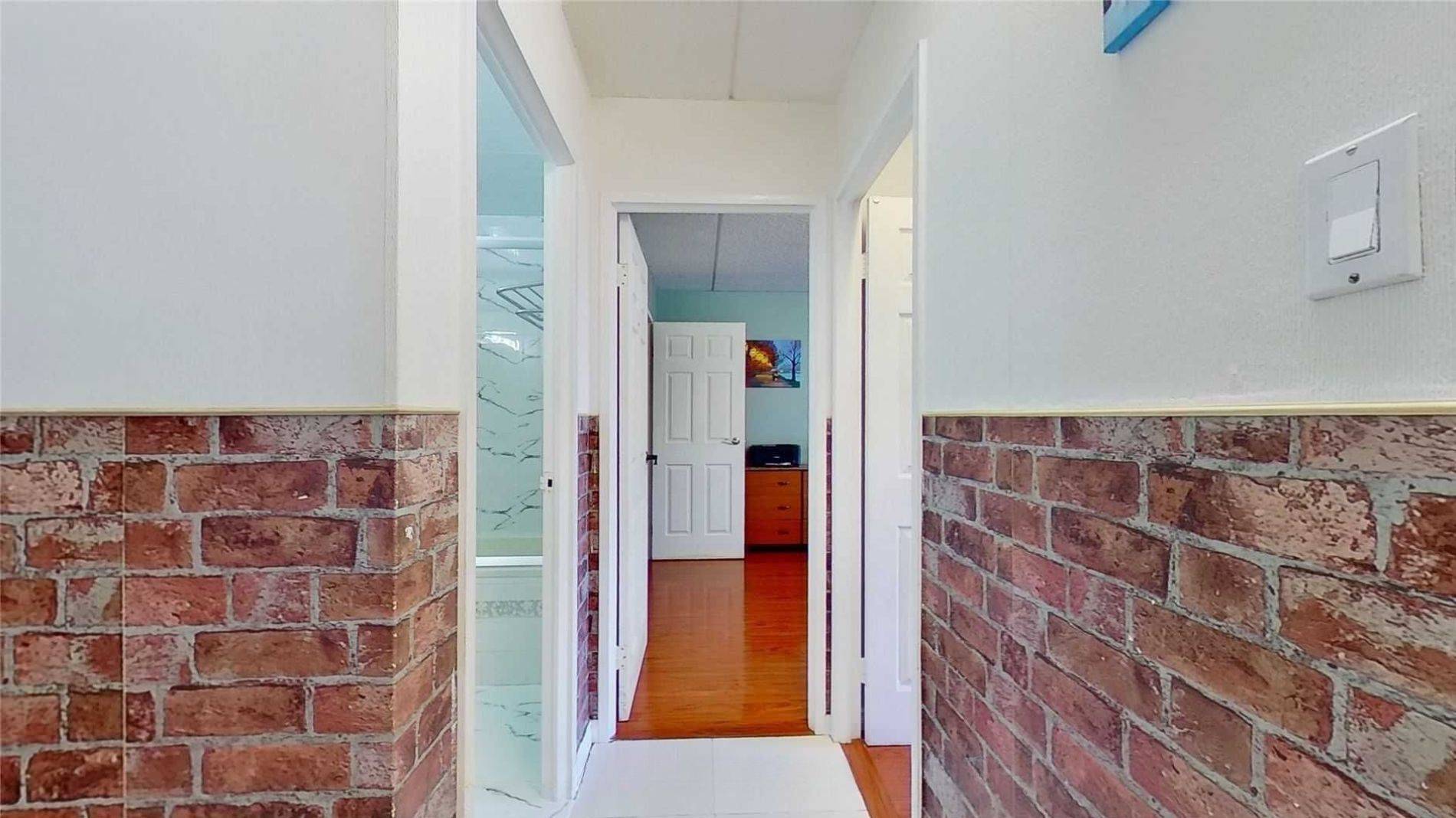 Toronto E04, ON M1P 2M8,2 Glamorgan AVE #1003