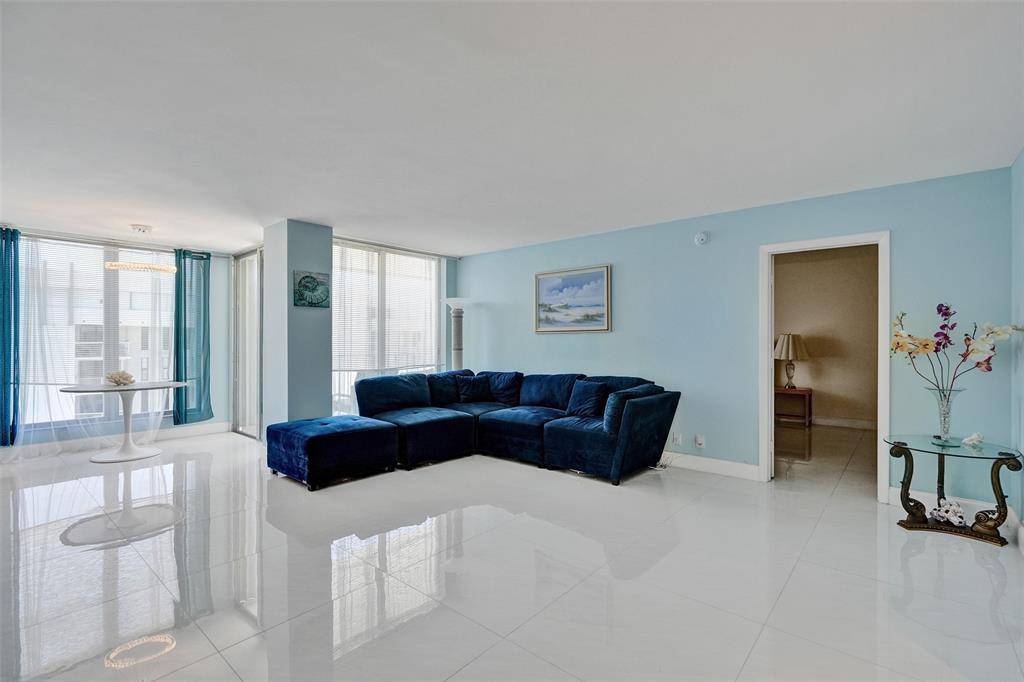 Pompano Beach, FL 33062,1010 S Ocean Blvd #1811